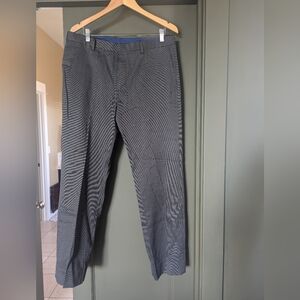 Men's Banana Republic slim fit pant